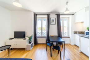 Le Petit Chaponnay - Charming Apartment for 2 near Saxe Gambetta